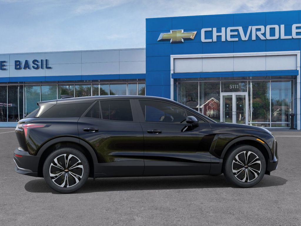 2026 Chevrolet Blazer EV photo 3