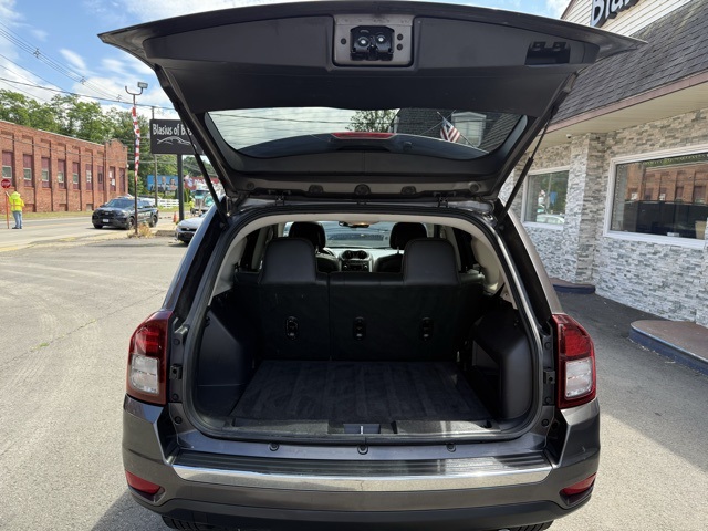2016 Jeep Compass High Altitude photo 13