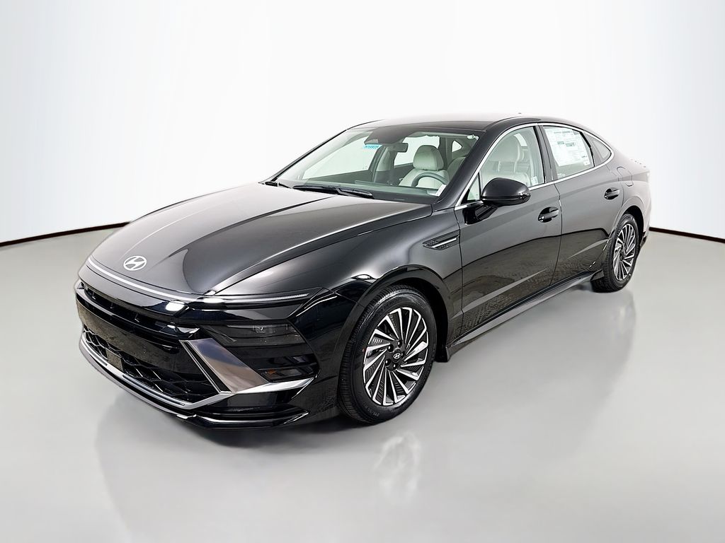 2025 Hyundai Sonata Hybrid SEL photo 3