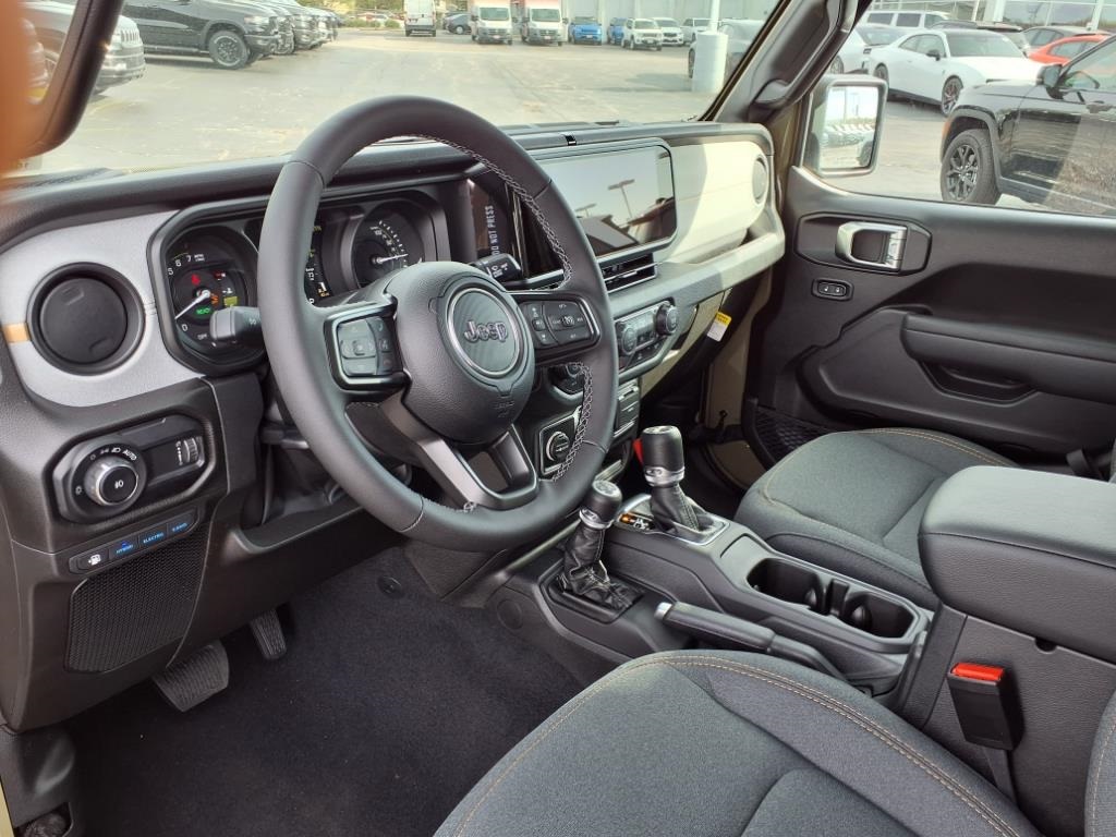 2025 Jeep Wrangler Sport S 4xe photo 7