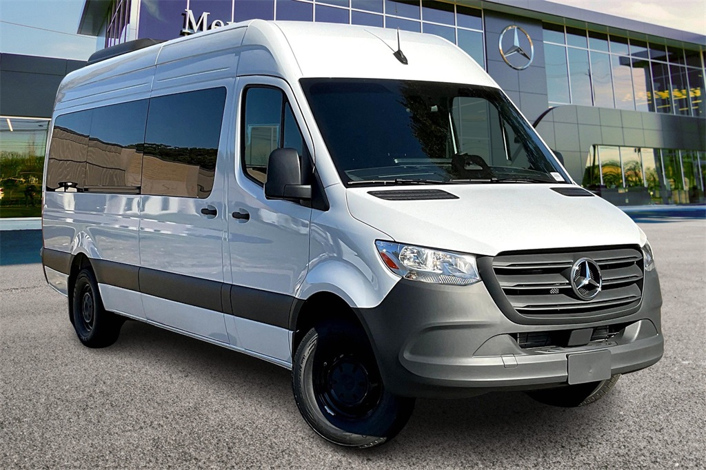 2026 Mercedes-Benz Sprinter Passenger Van Base's photo