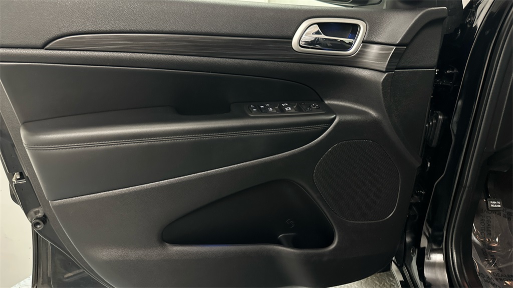 2022 Jeep Cherokee Laredo X photo 15