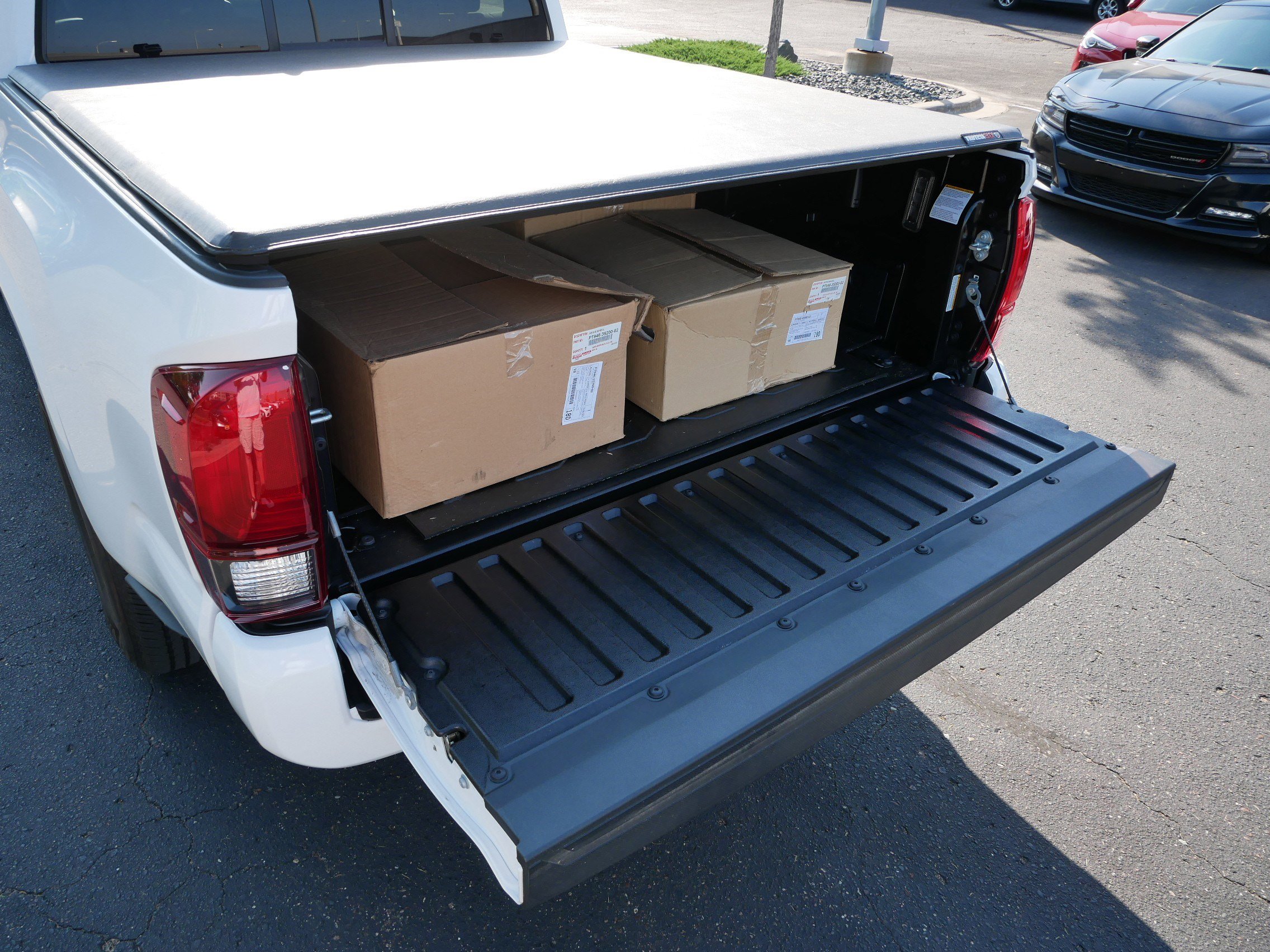 2023 Toyota Tacoma 4x4 SR photo 17