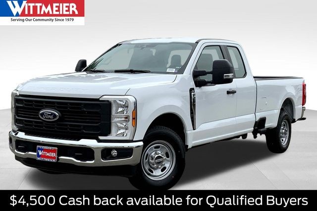 2025 Ford F-250 Super Duty XL's photo