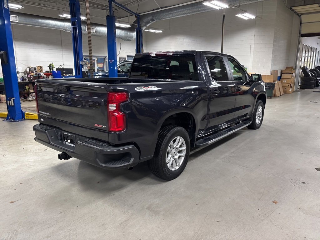 2023 Chevrolet Silverado 1500 RST photo 3