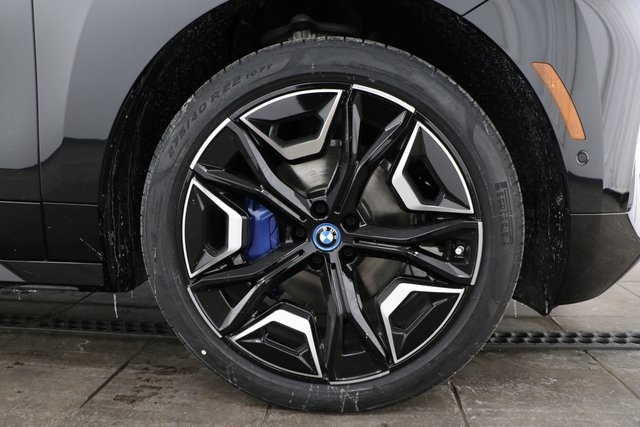 2025 Bmw iX photo 30