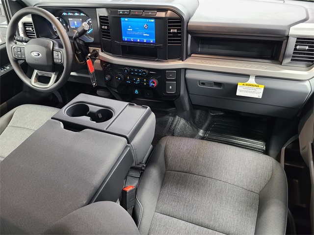 2024 Ford F-350 XL photo 32