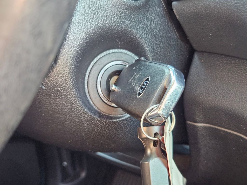2020 Kia Soul X-Line photo 15