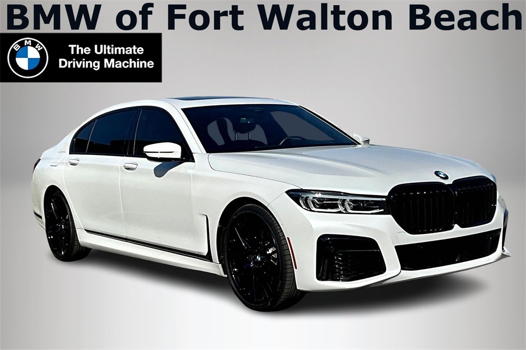 2022 BMW 7 Series 750i's photo