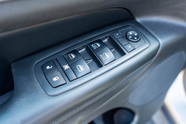 2019 Jeep Grand Cherokee Limited photo 13