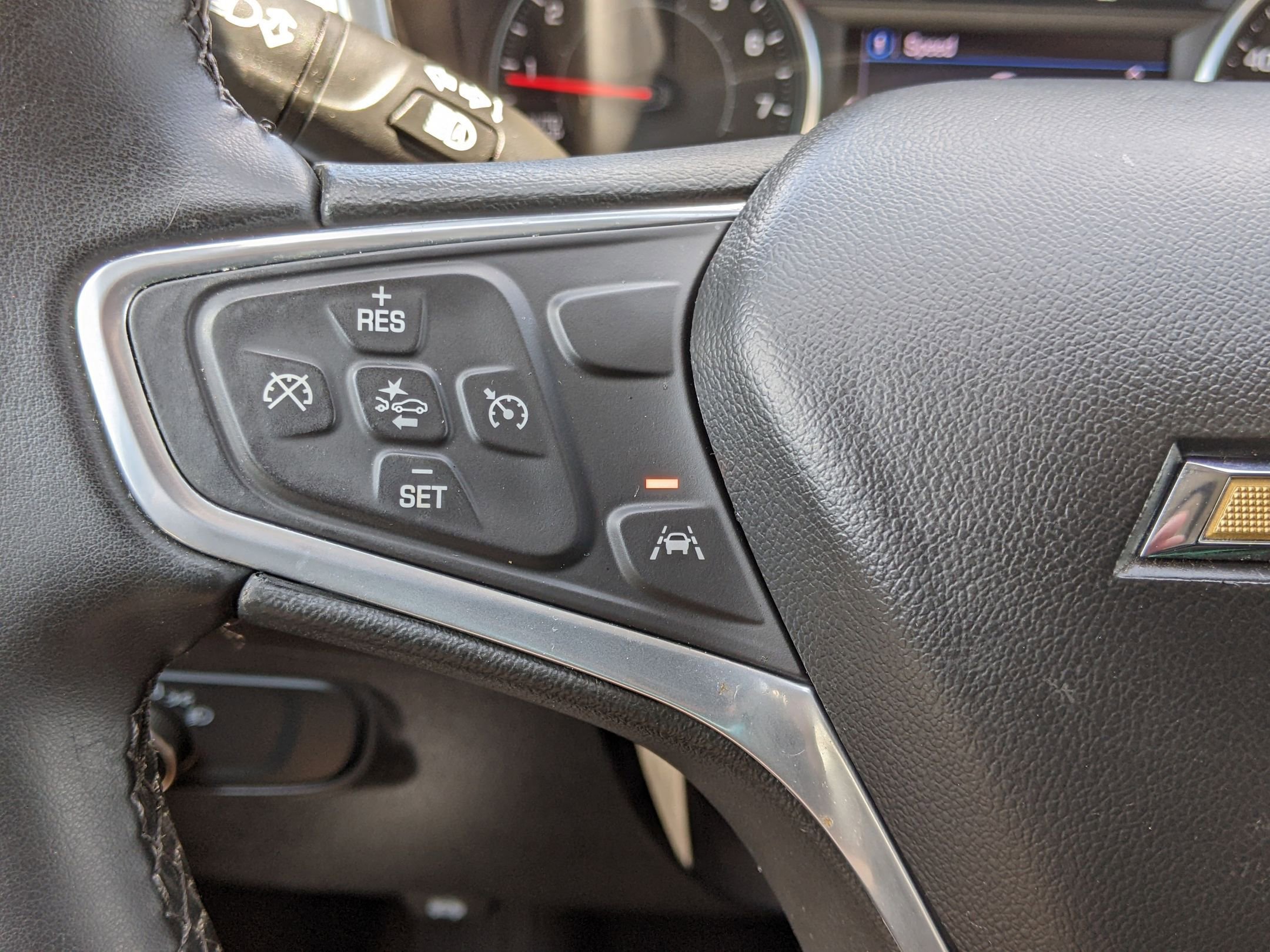 2023 Chevrolet Equinox LT photo 12
