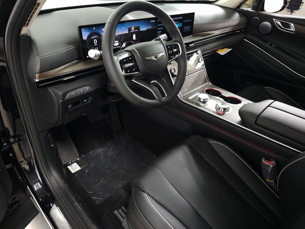 2026 Genesis GV80 2.5T Advanced AWD photo 13