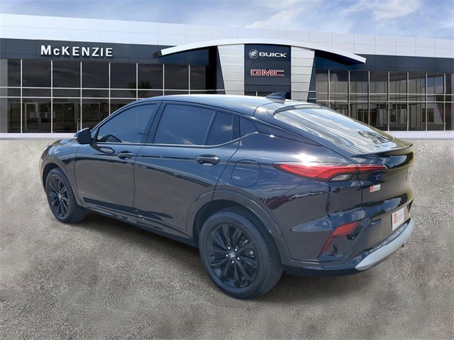 2025 Buick Envista ST photo 3