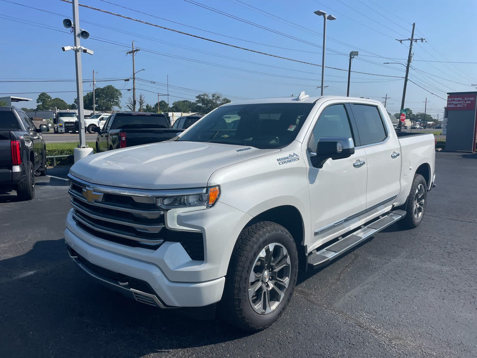 2024 Chevrolet Silverado 1500 High Country's photo