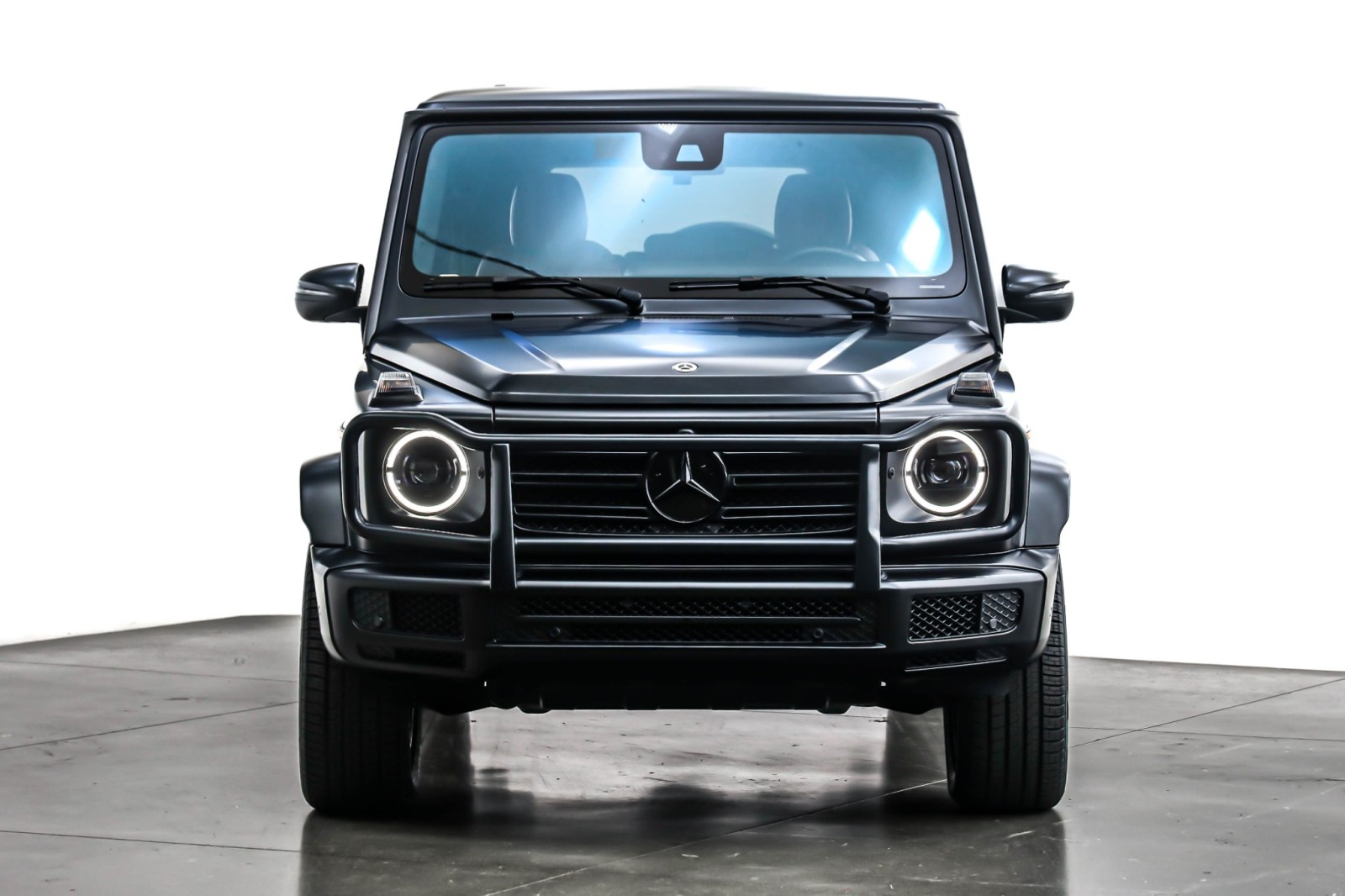 2024 Mercedes Benz G 550 photo 2