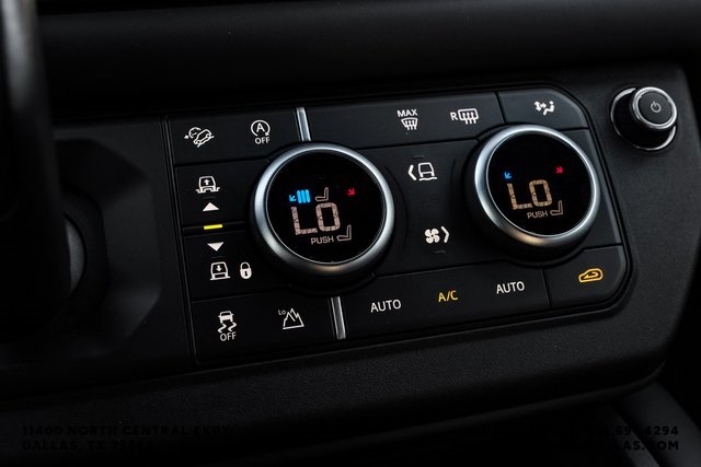 2025 Land Rover Defender 110 X-Dynamic SE photo 23