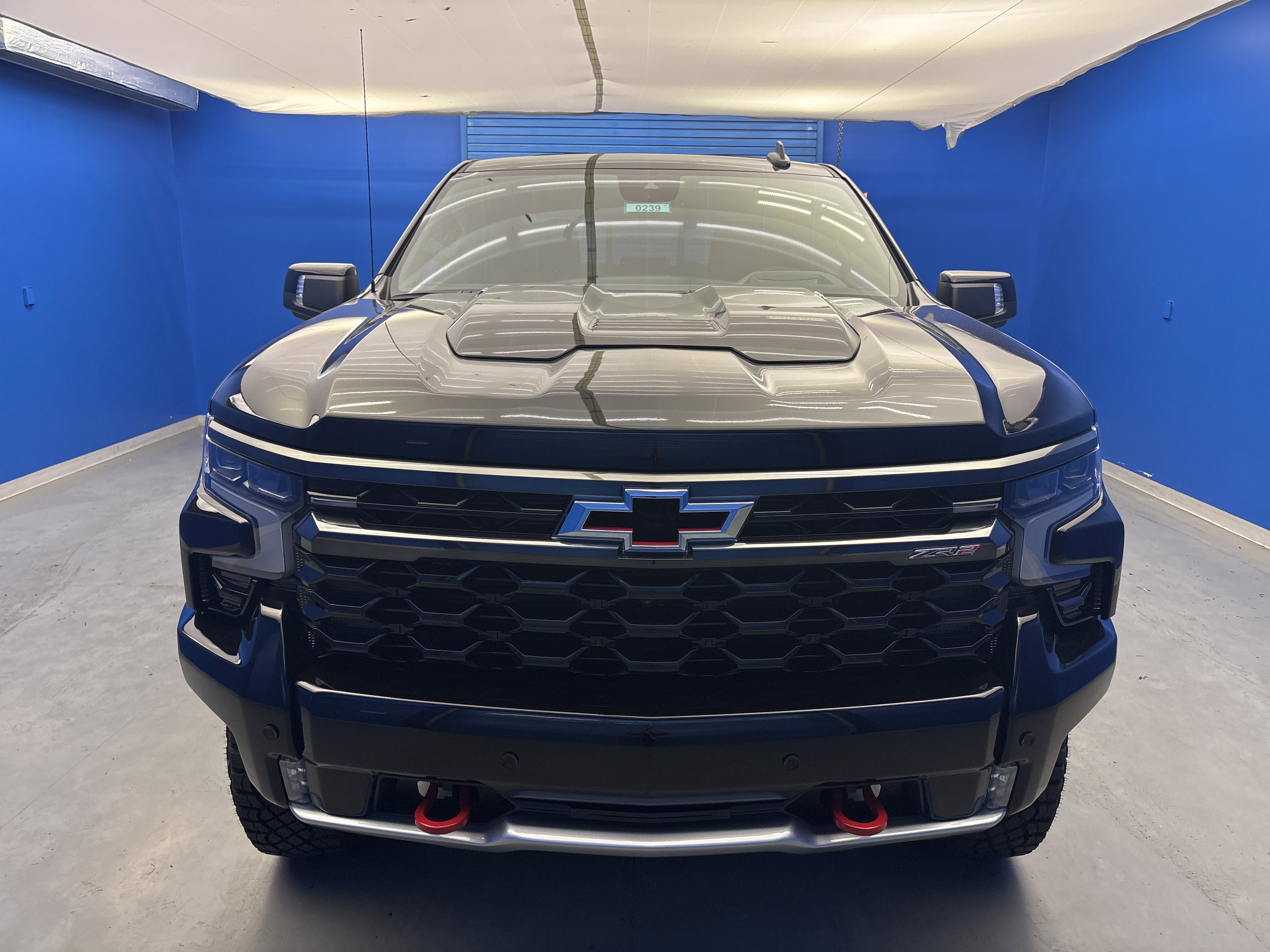 2026 Chevrolet Silverado 1500 ZR2 photo 2