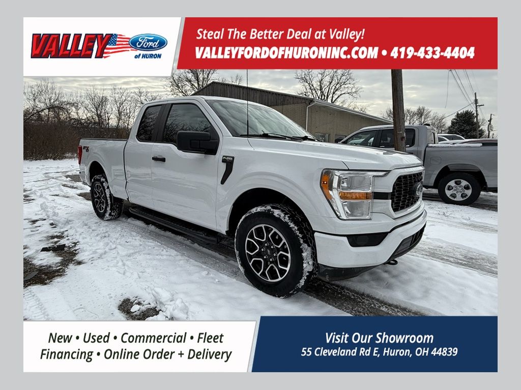 2022 Ford F-150 XL's photo