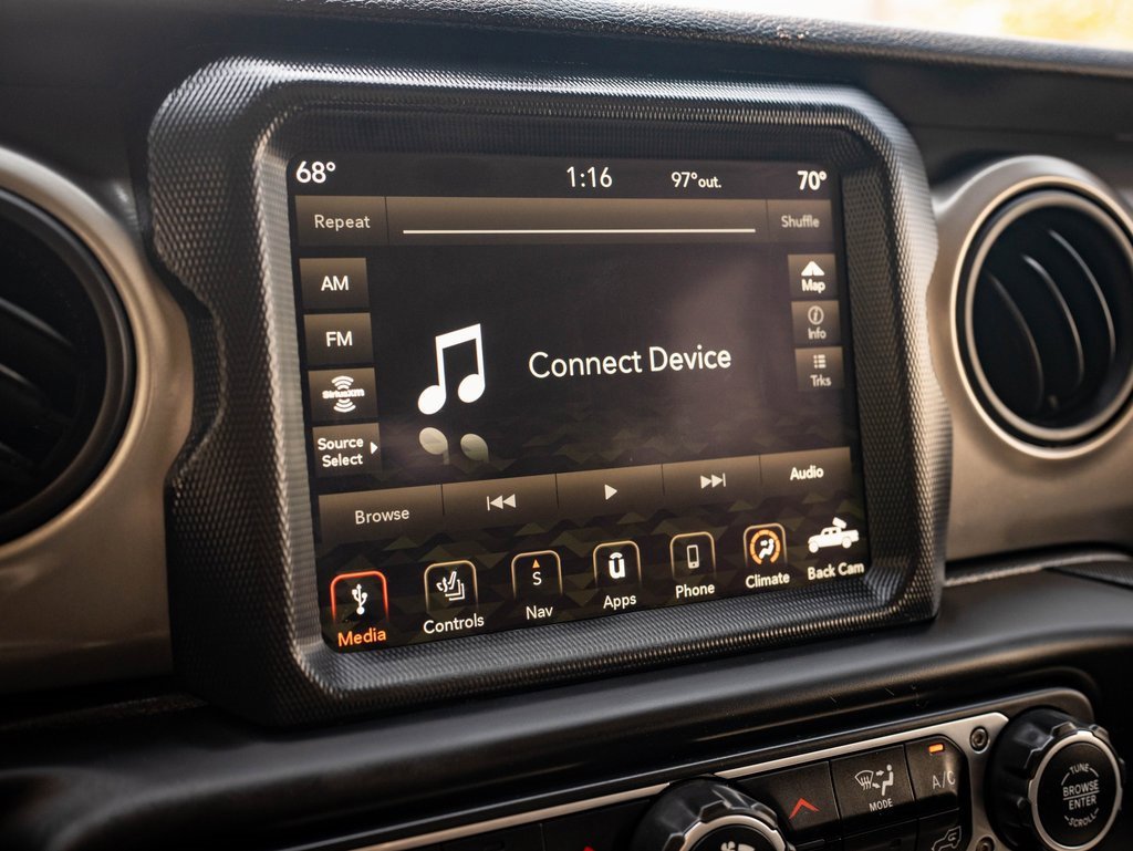 2021 Jeep Gladiator Sport S photo 25