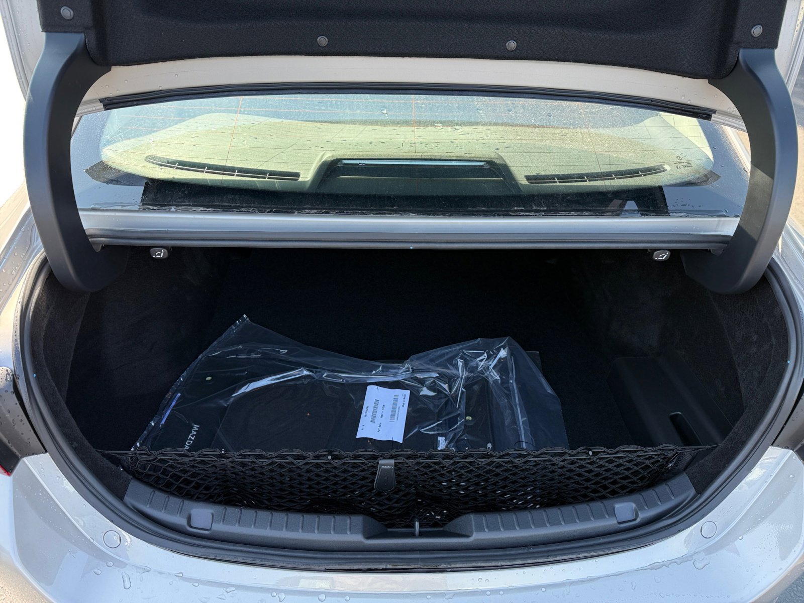 2025 Mazda Mazda3 2.5 s Preferred photo 17