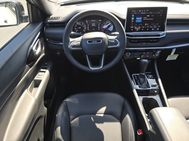 2026 Jeep Compass Limited photo 2