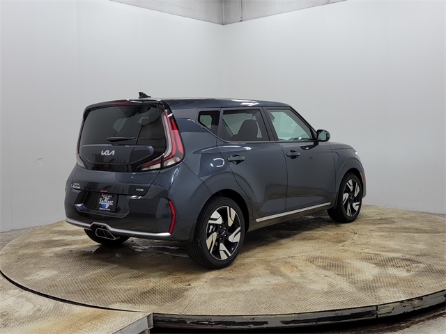 2025 Kia Soul GT-Line photo 4