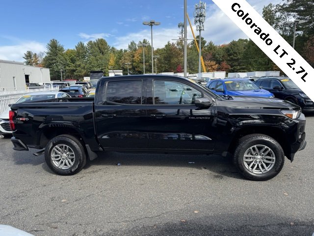 2025 Chevrolet Colorado Work Truck LT photo 3