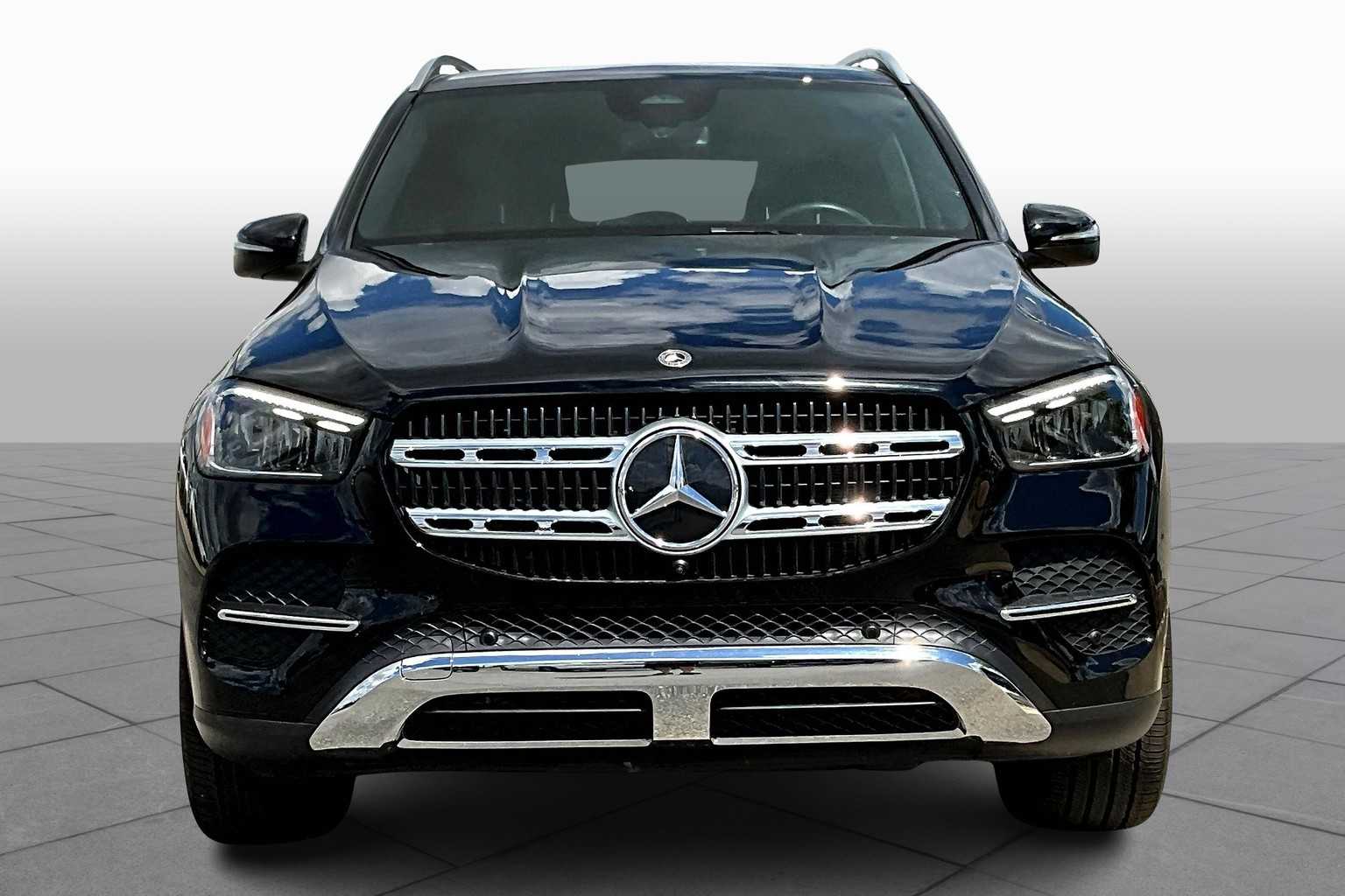2025 Mercedes Benz GLE 350 4MATIC photo 3
