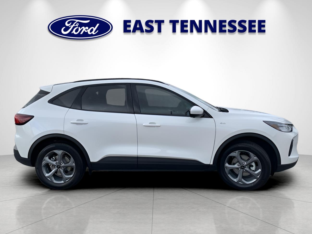 2026 Ford Escape Hybrid ST-Line Select photo 2