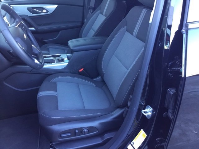 2025 Chevrolet Blazer 2LT photo 13