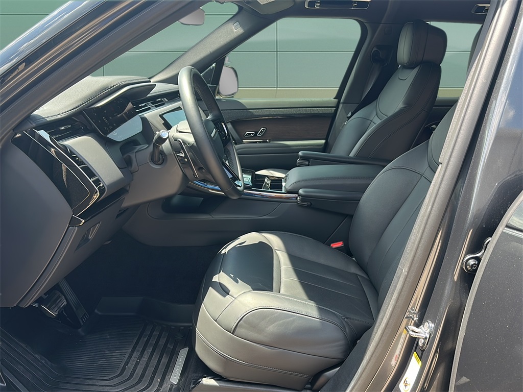 2024 Land Rover Range Rover Sport P400 Dynamic SE photo 13