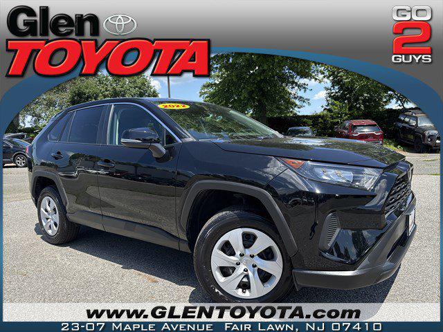 2022 Toyota RAV4 LE