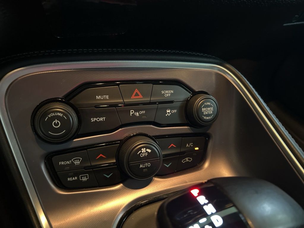 2019 Dodge Challenger GT photo 32