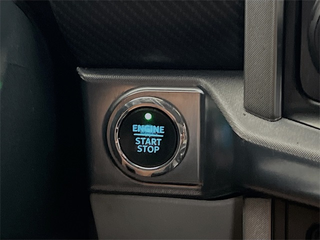 2022 Ford F-150 Limited photo 11