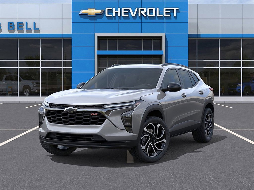 2025 Chevrolet Trax photo 3