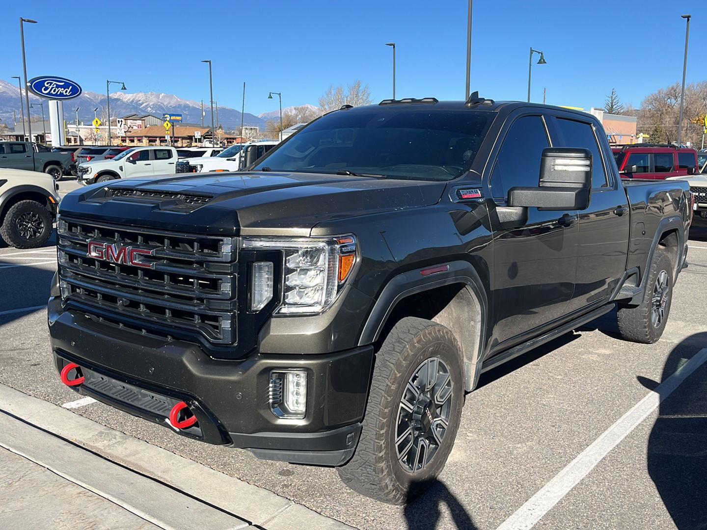 2022 GMC Sierra 2500HD AT4's photo
