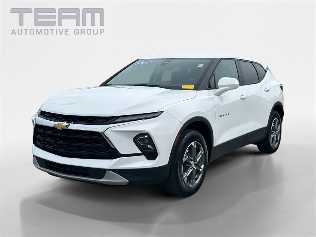 2024 Chevrolet Blazer 2LT photo 3