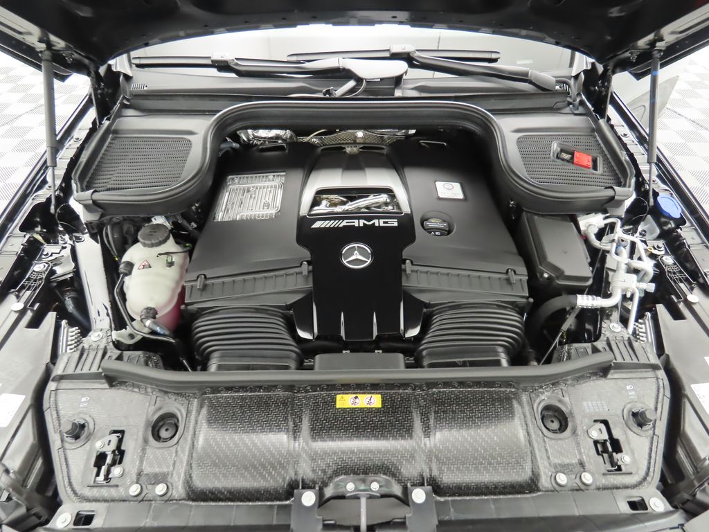 2025 Mercedes Benz GLS 63 AMG 4MATIC photo 30