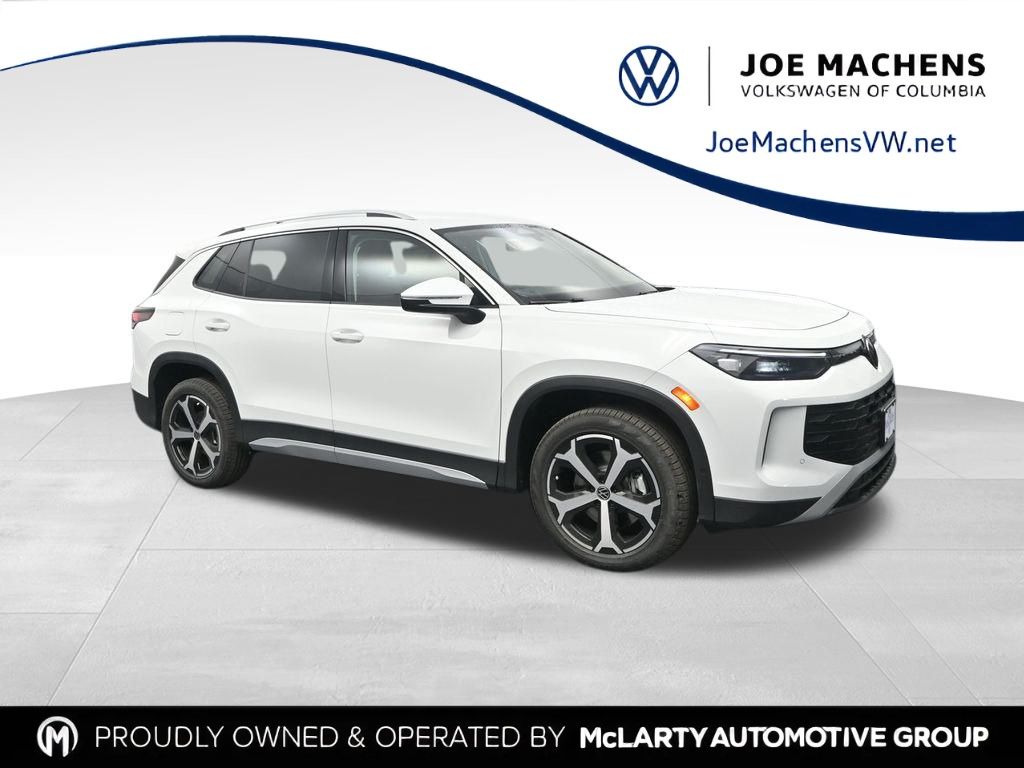 2026 Volkswagen Tiguan SE's photo