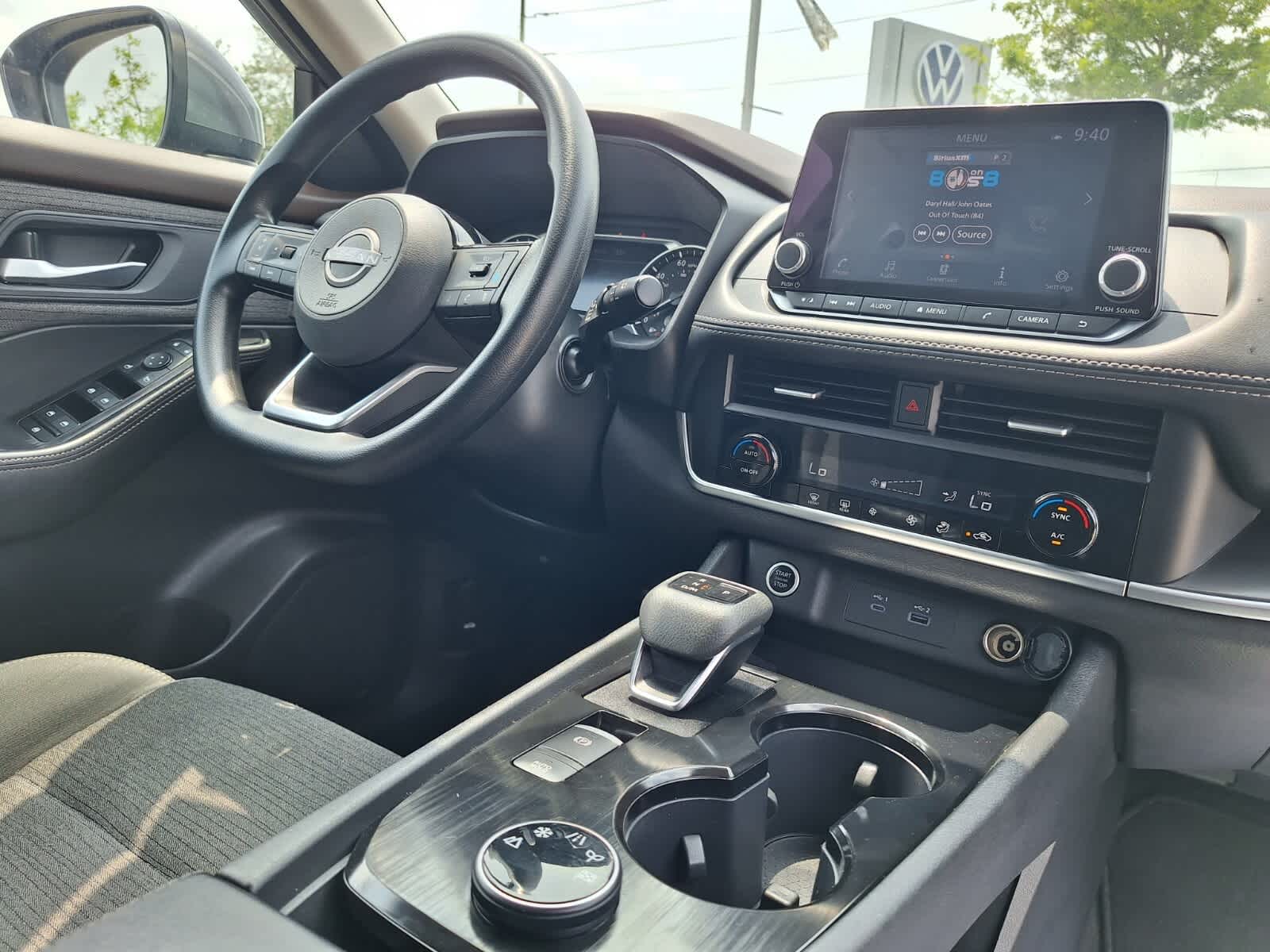 2023 Nissan Rogue SV photo 24