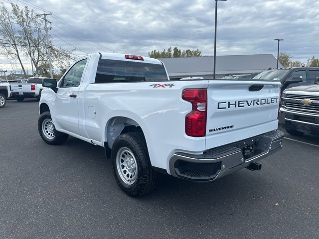 2026 Chevrolet Silverado 1500 photo 3