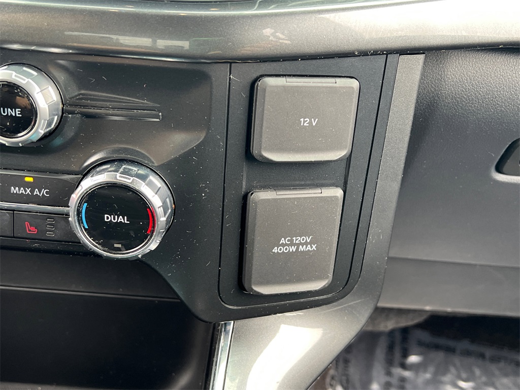 2022 Ford F-150 XLT photo 25