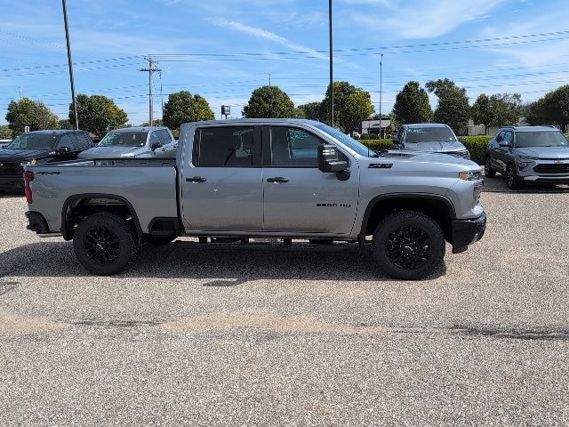 2026 Chevrolet Silverado 2500HD Custom photo 14