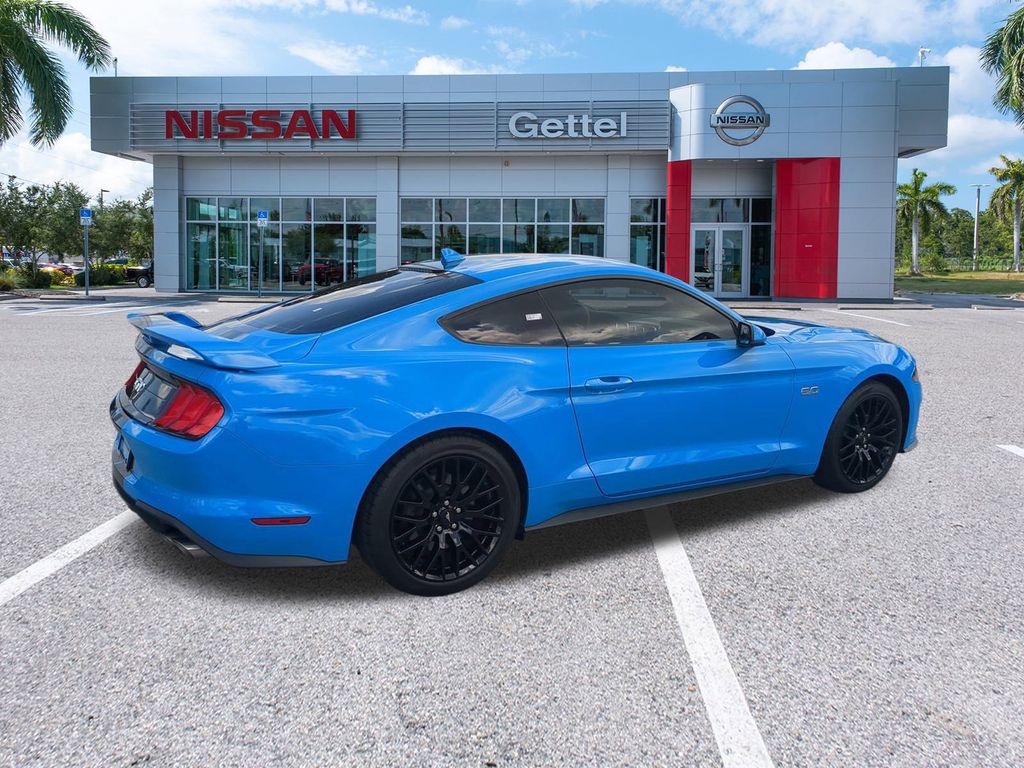2022 Ford Mustang GT Premium photo 5