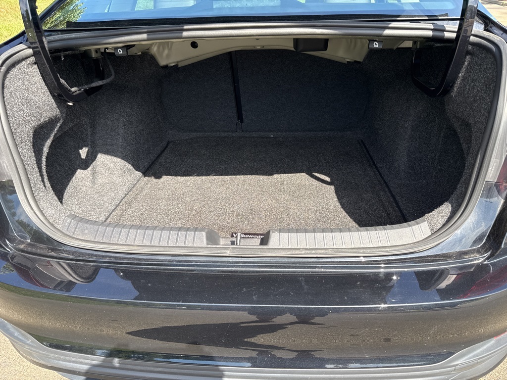2022 Volkswagen Jetta 1.5T SE photo 10