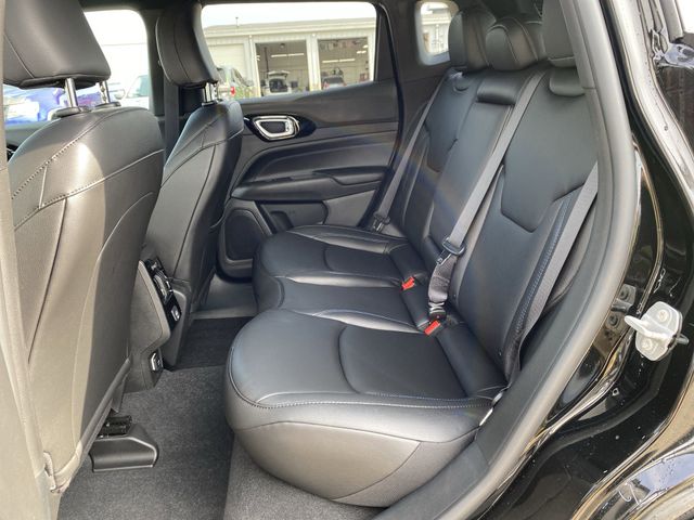 2025 Jeep Compass Limited photo 30