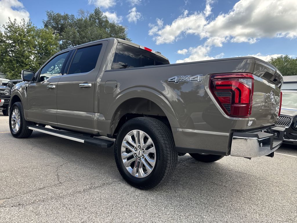 2025 Ford F-150 Lariat photo 6
