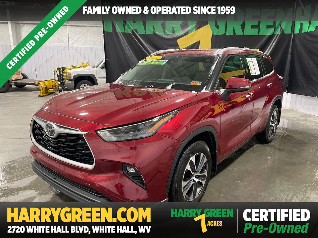 2022 Toyota Highlander XLE's photo