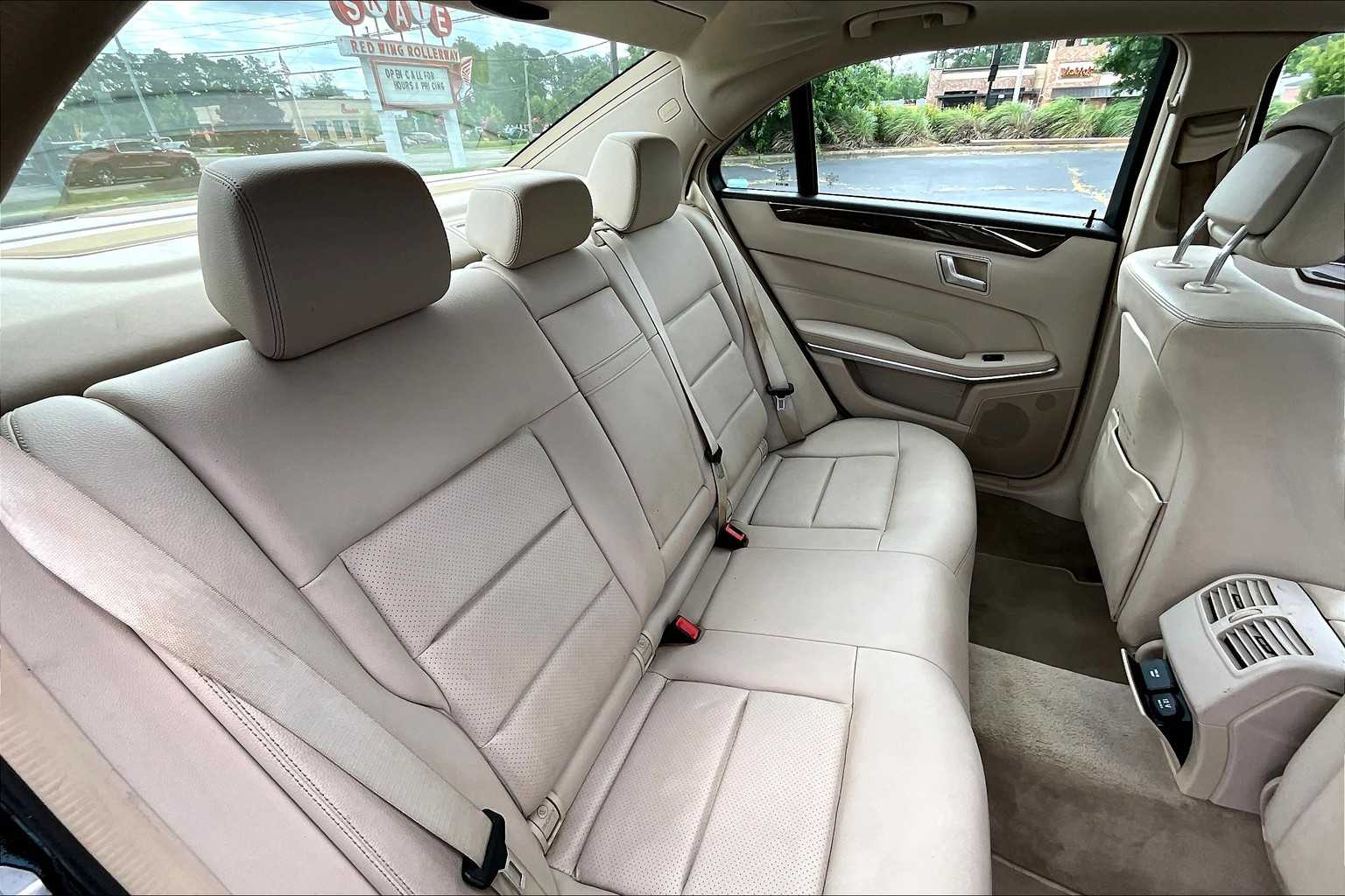 2016 Mercedes Benz E 350 photo 16
