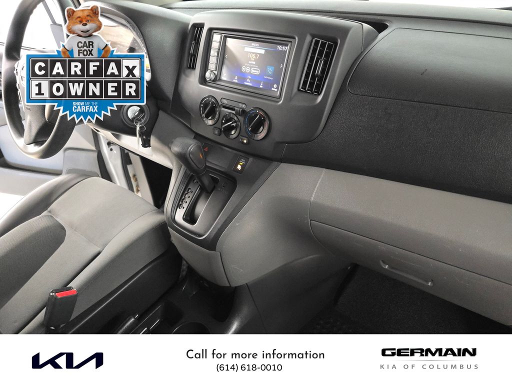 2020 Nissan NV200 SV photo 13